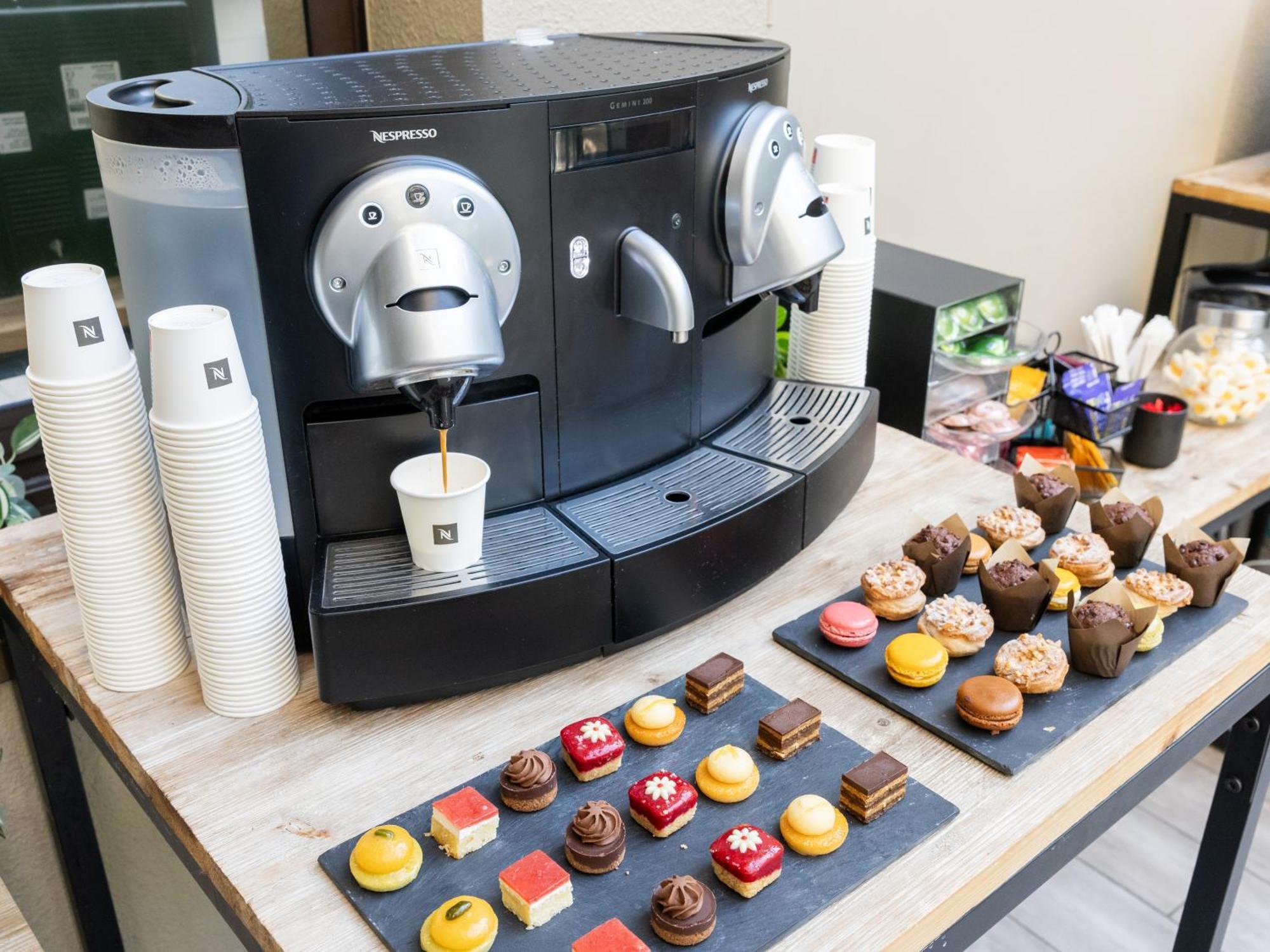 Ibis Alesia Montparnasse Hotel Paris