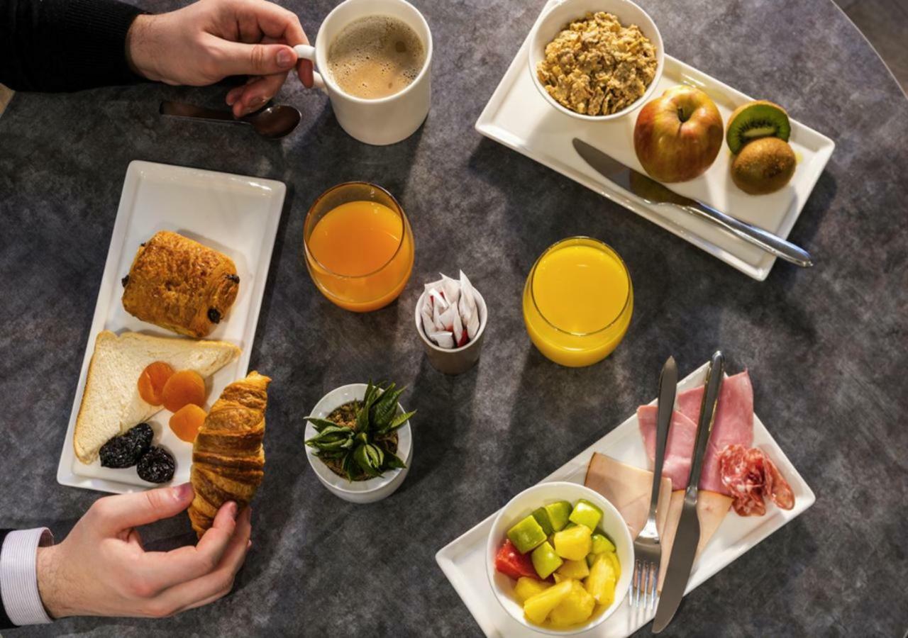 Hotel Ibis Alesia Montparnasse Parigi