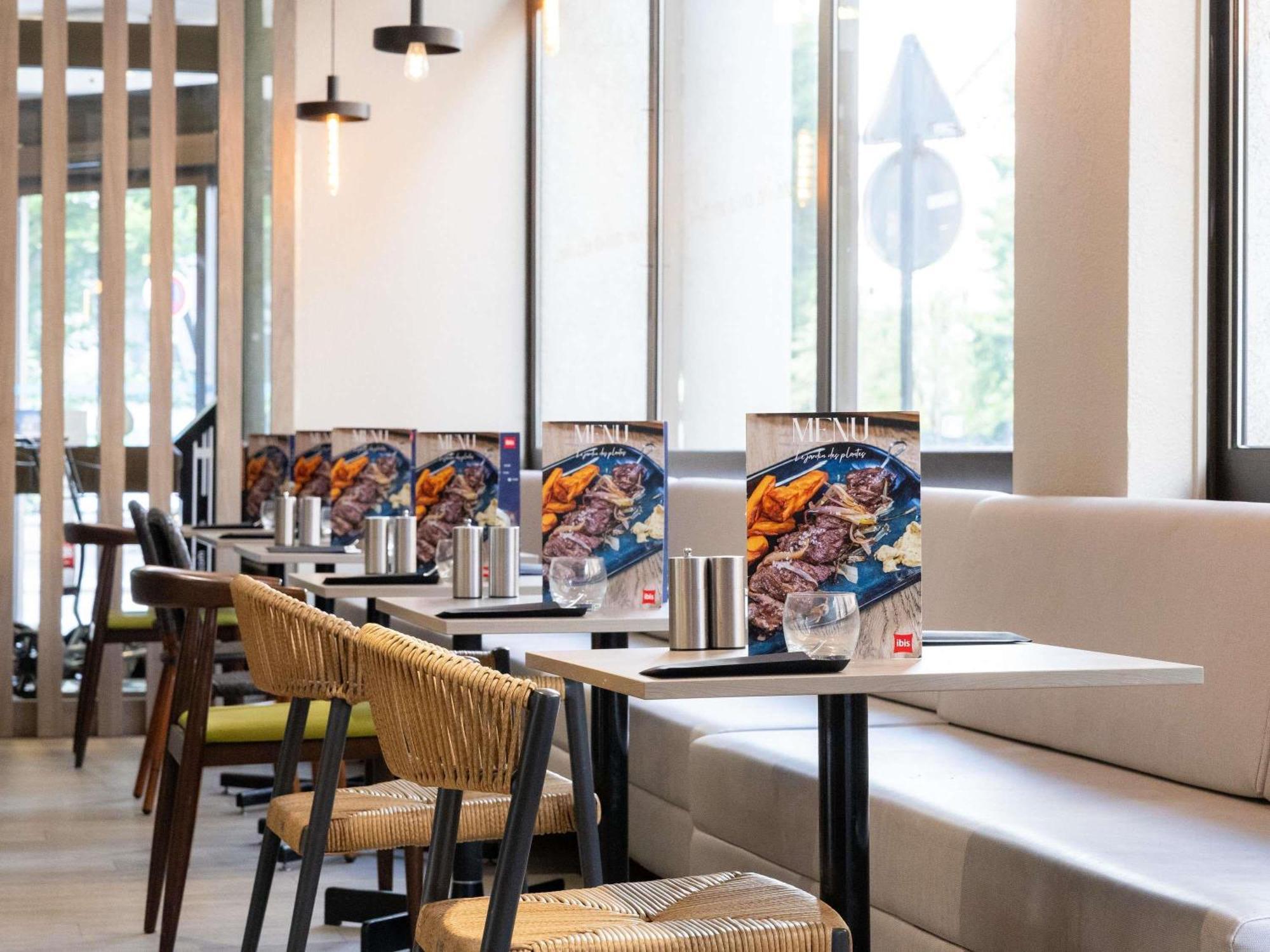 Hotel Ibis Alesia Montparnasse 3*